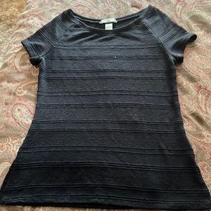 Black short sleeve